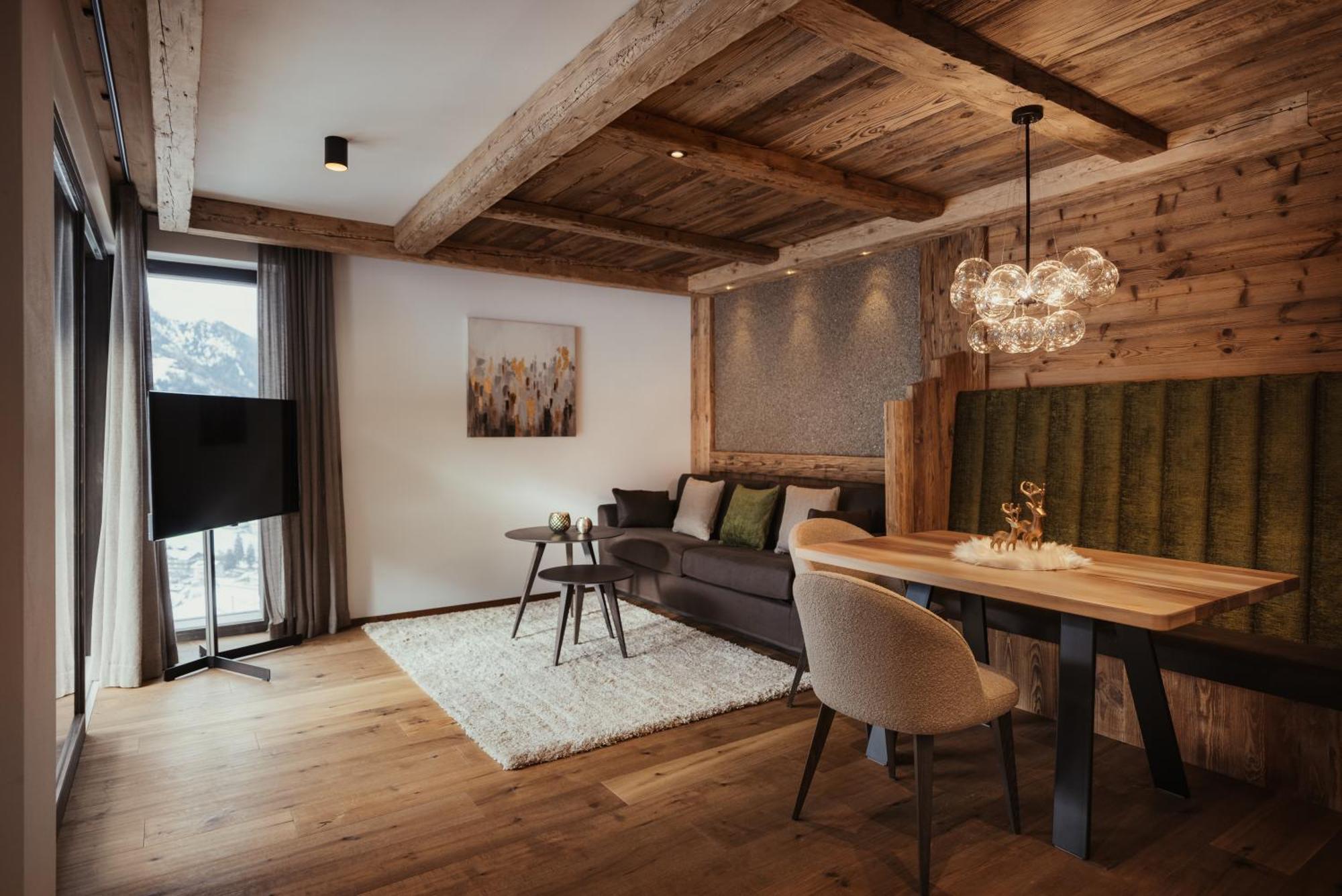 Luxury Chalet P โอติเซ ภายนอก รูปภาพ